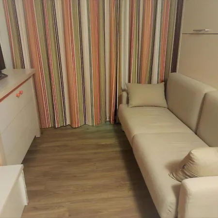 1a J2 307 - 452la Apartamento *